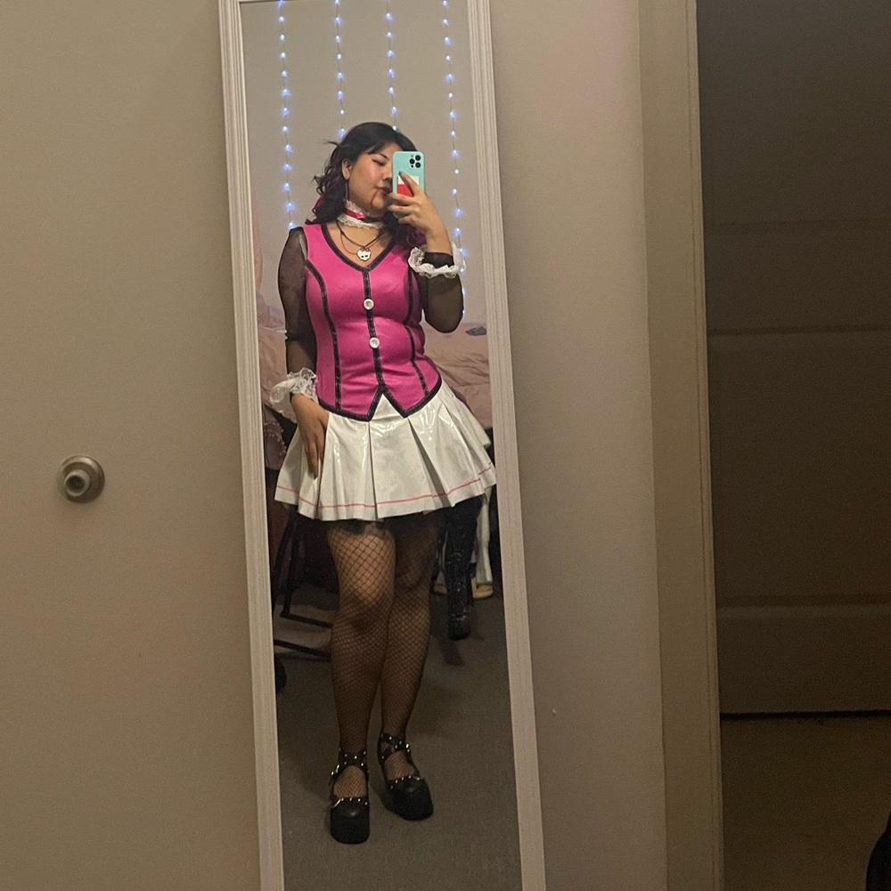 Draculaura Halloween Costume